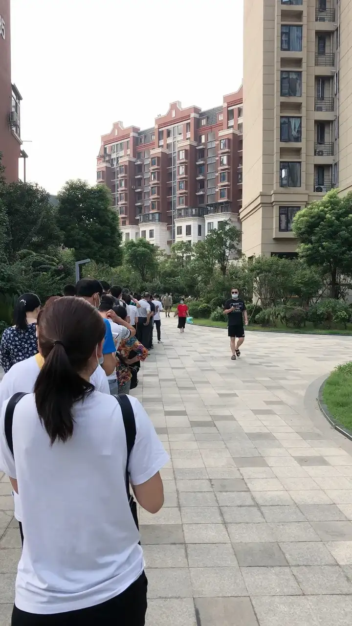 久久久无码人妻精品无码